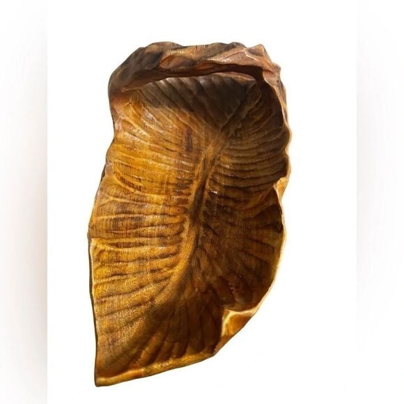 Handmade vintage wood leaf large bowl with handle - Picture 3 of 11
